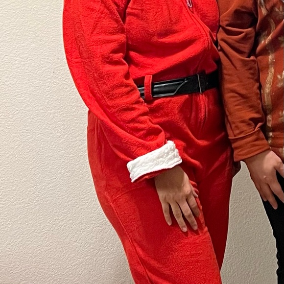 Funziez! Mrs. Santa Claus suit - Picture 3 of 7